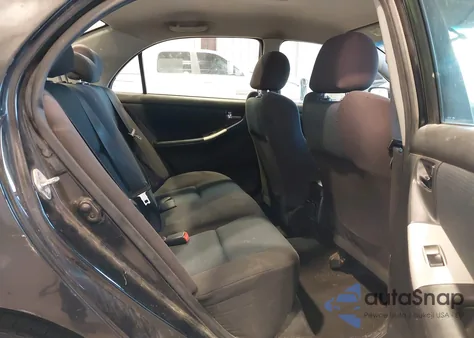 2005 Toyota Corolla Xrs z USA, uszkodzony, nr VIN 2T1BY32E75C395190